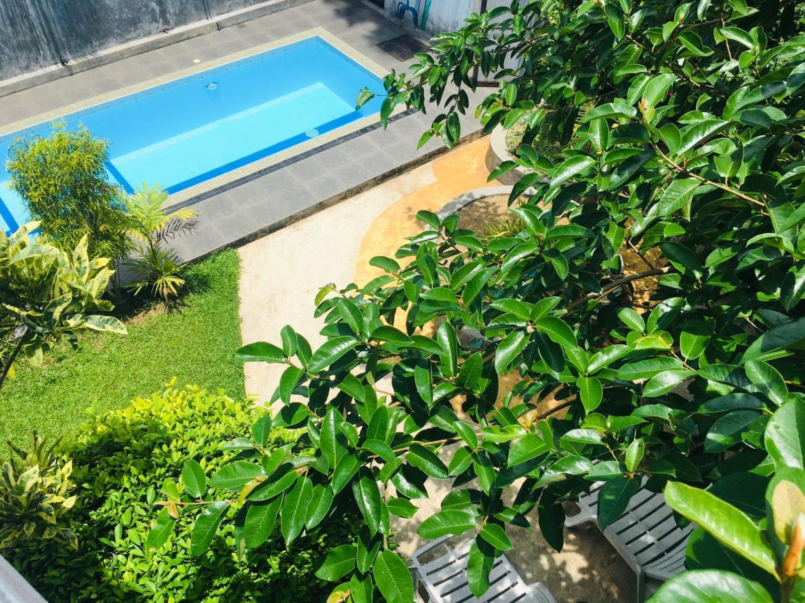 Om Villa Хикадува Екстериор снимка