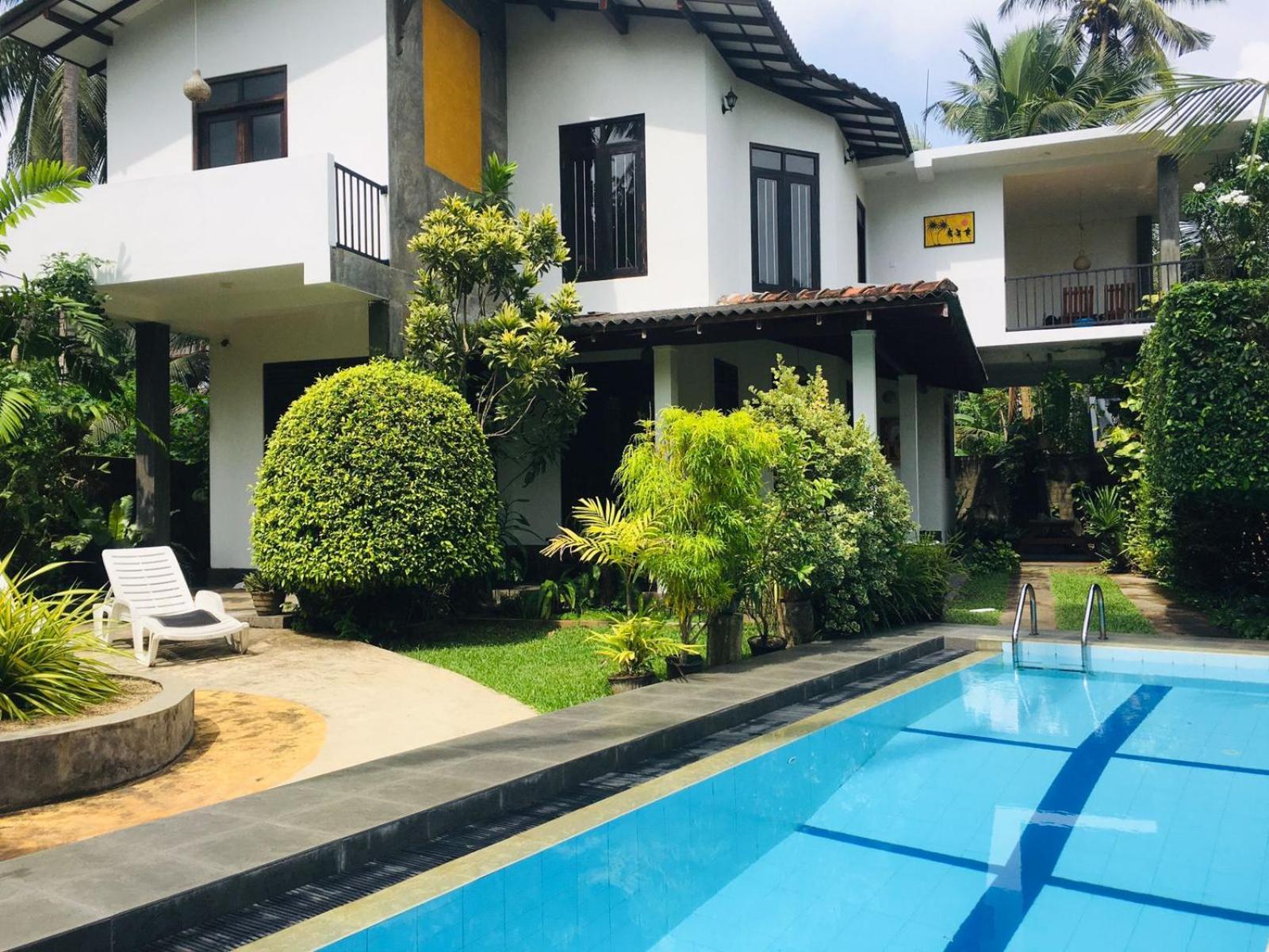 Om Villa Хикадува Екстериор снимка