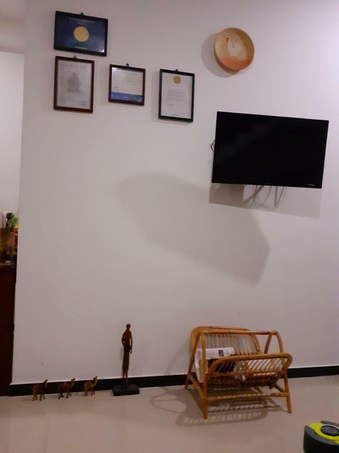 Om Villa Хикадува Екстериор снимка