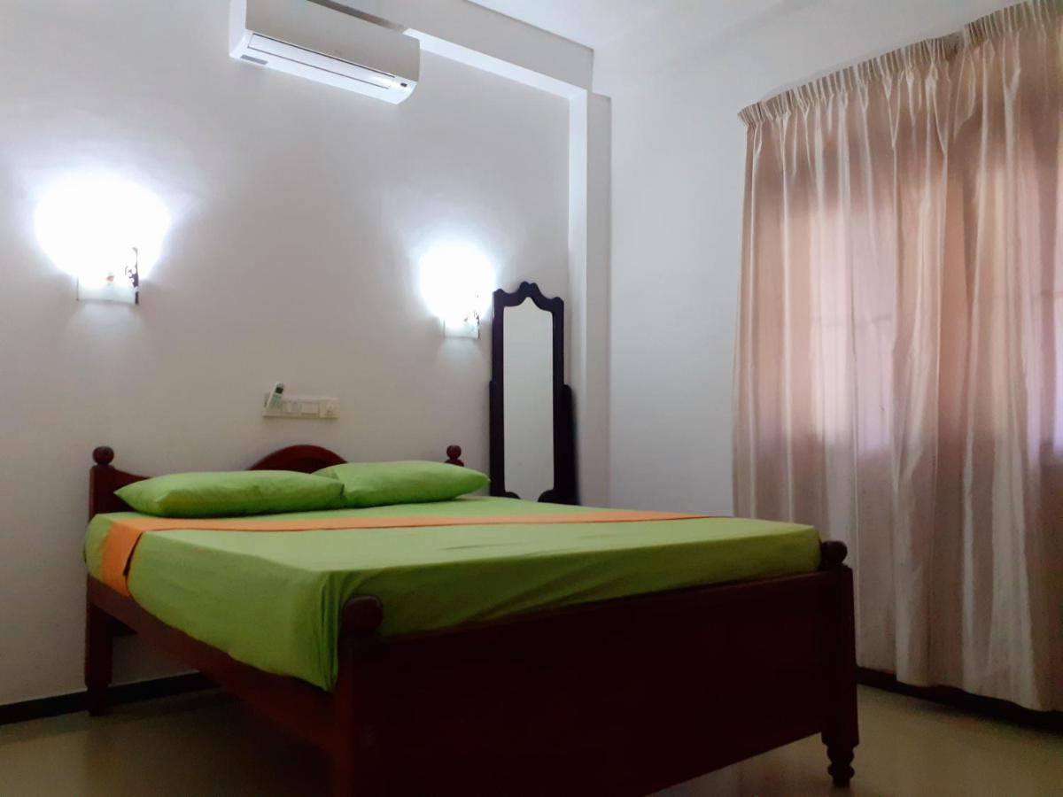 Om Villa Хикадува Екстериор снимка